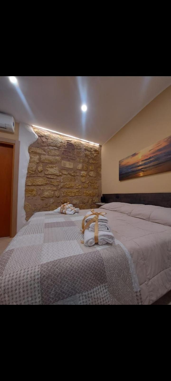 Kalgheros Luxury Rooms Agrigent Exterior foto